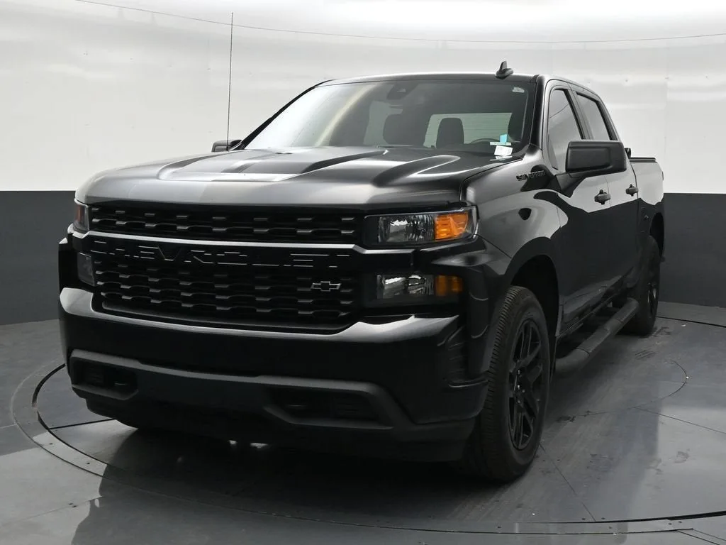 2022 Chevrolet Silverado 1500 LTD Custom photo 8