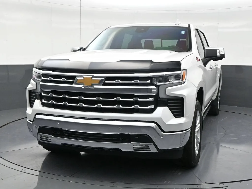 2023 Chevrolet Silverado 1500 LTZ photo 8