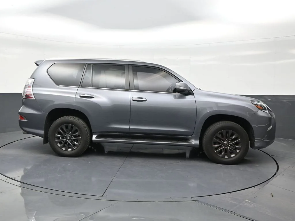 2023 Lexus GX GX 460 Premium photo 6