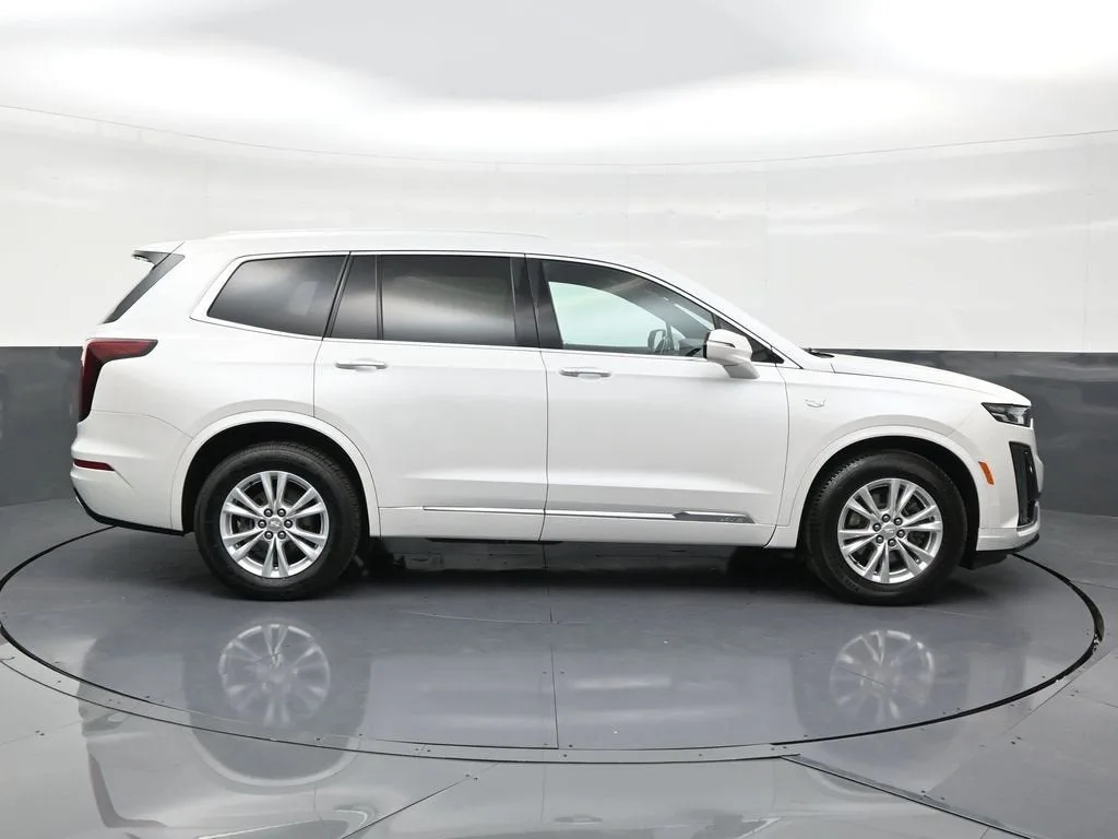 2021 Cadillac XT6 Luxury photo 6