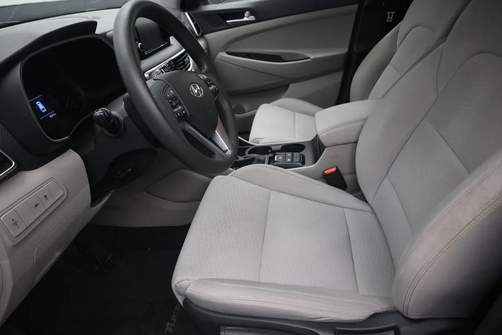 2021 Hyundai Tucson SE photo 12