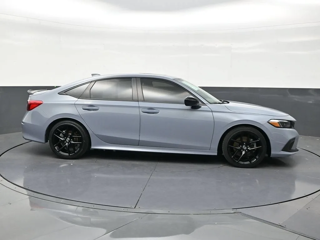 2022 Honda Civic Si Sedan photo 6