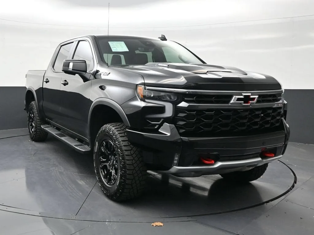 2026 Chevrolet Silverado 1500 ZR2 photo 7