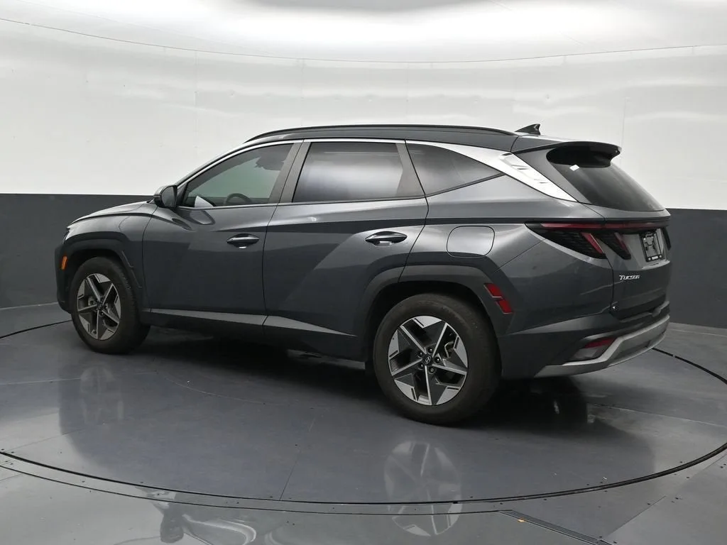 2025 Hyundai Tucson SEL Convenience photo 5