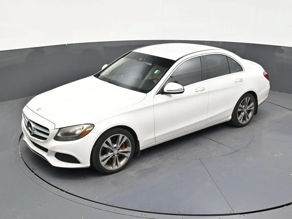2016 Mercedes-Benz C-Class C 300 photo 11