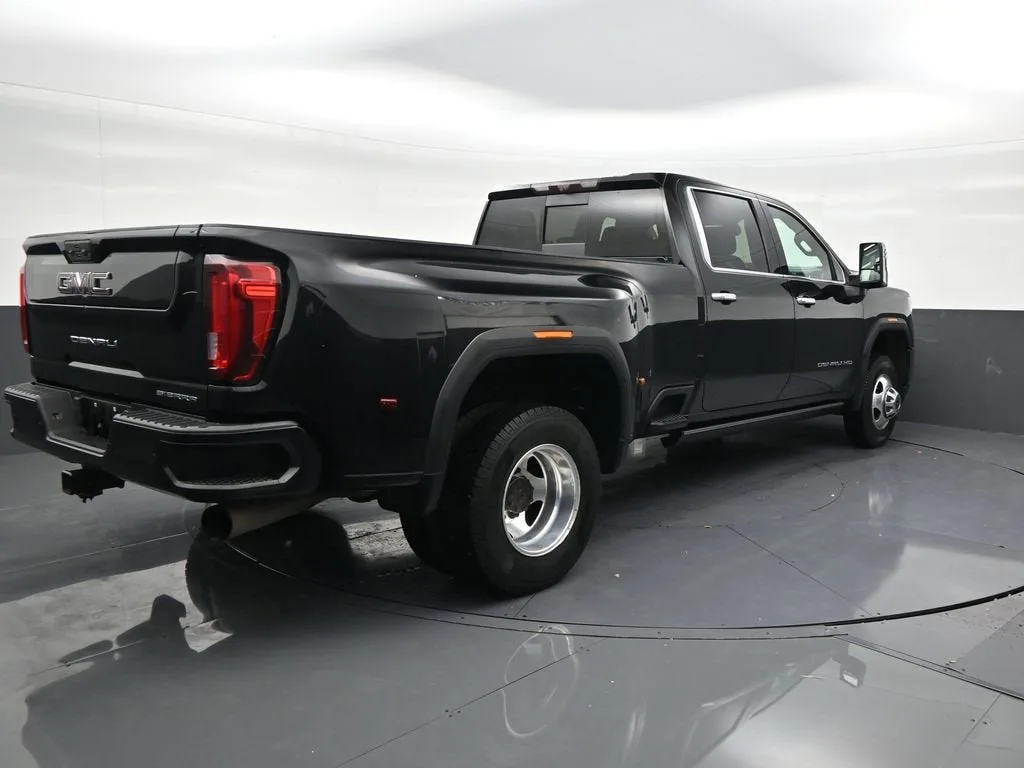 2021 GMC Sierra 3500 HD Denali photo 5