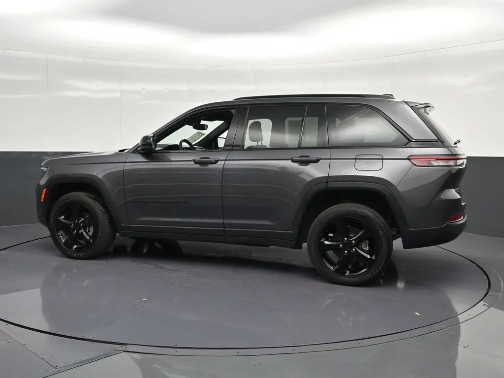 2024 Jeep Grand Cherokee Altitude X photo 8