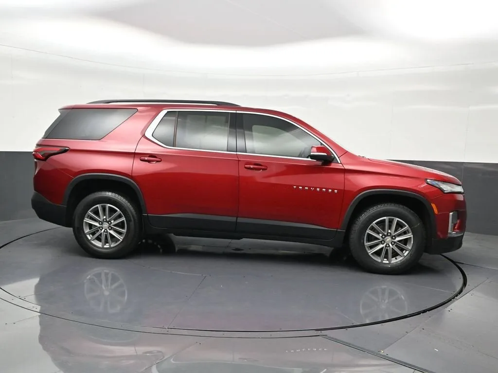 2024 Chevrolet Traverse Limited LT Cloth photo 7