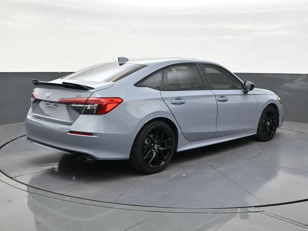 2022 Honda Civic Si Sedan photo 5