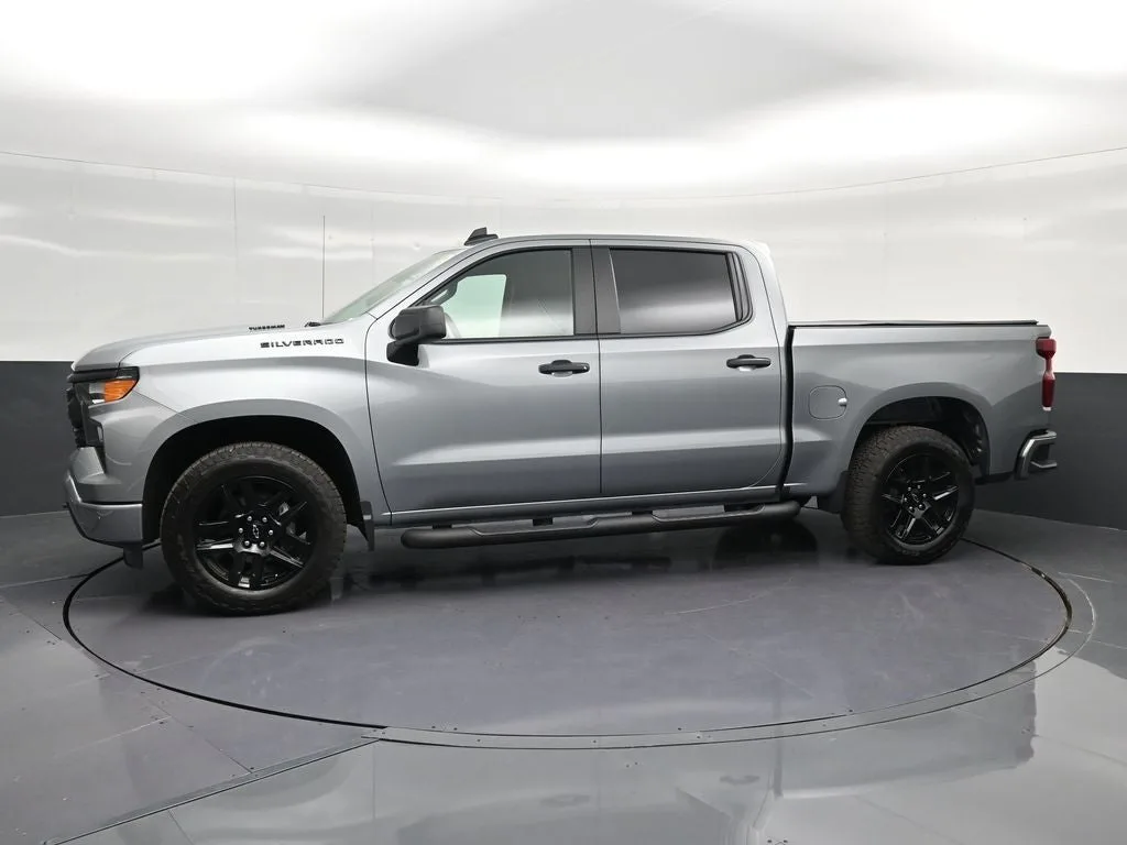 2026 Chevrolet Silverado 1500 Custom photo 7