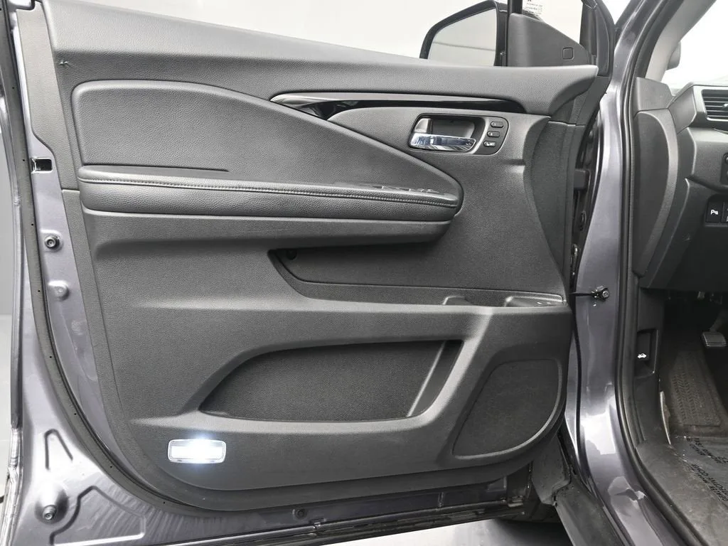 2021 Honda Pilot Elite photo 10