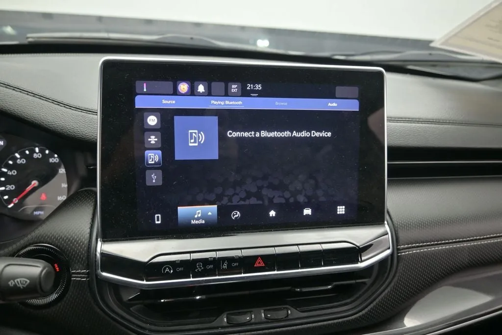 2022 Jeep Compass Latitude photo 12