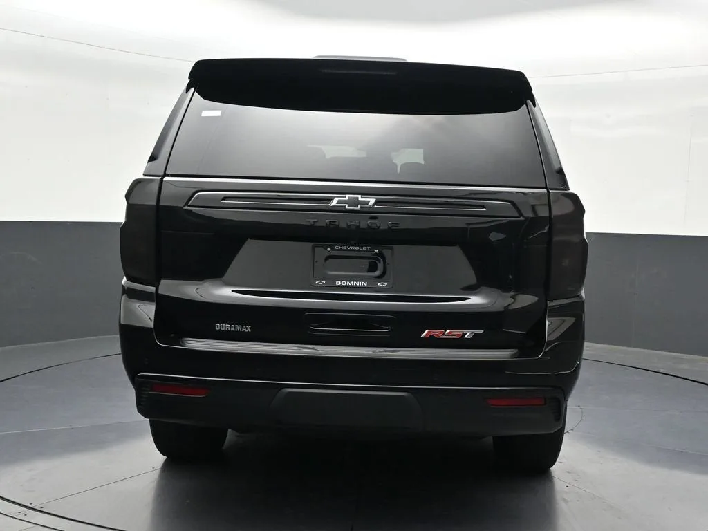 2024 Chevrolet Tahoe RST photo 4
