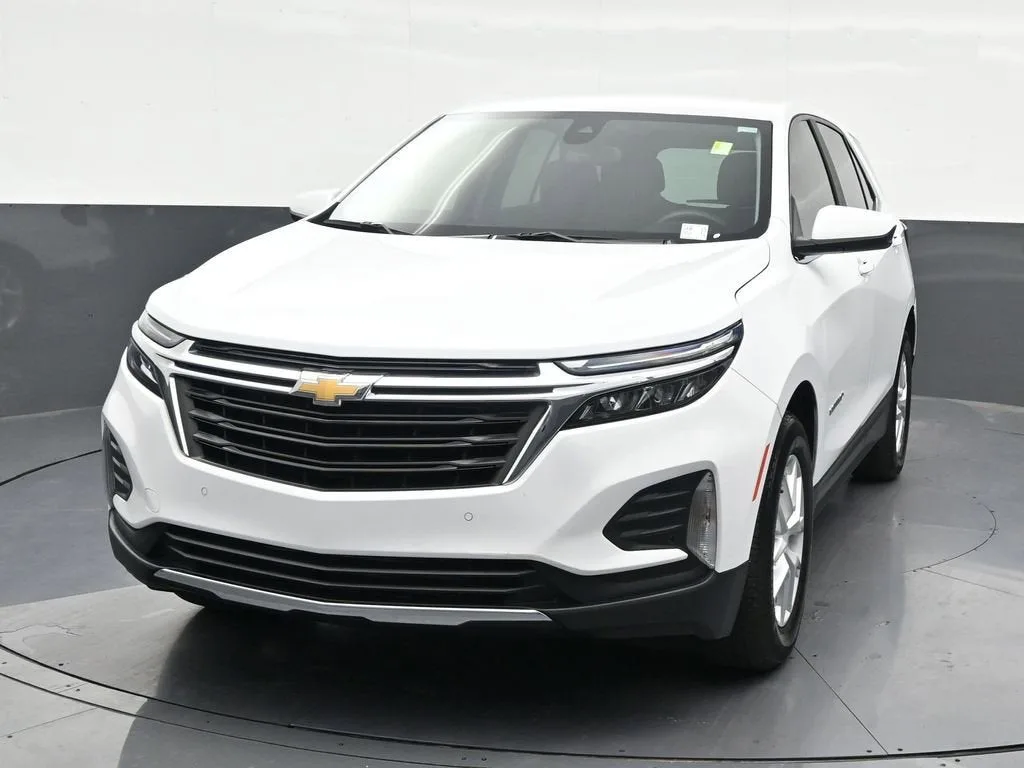 2024 Chevrolet Equinox LT photo 9