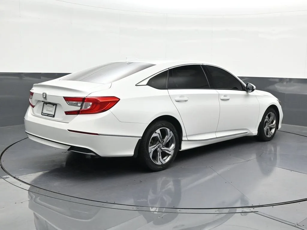 2020 Honda Accord EX photo 5