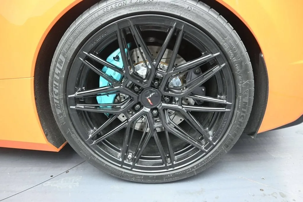 2023 Chevrolet Corvette Stingray 2LT photo 10