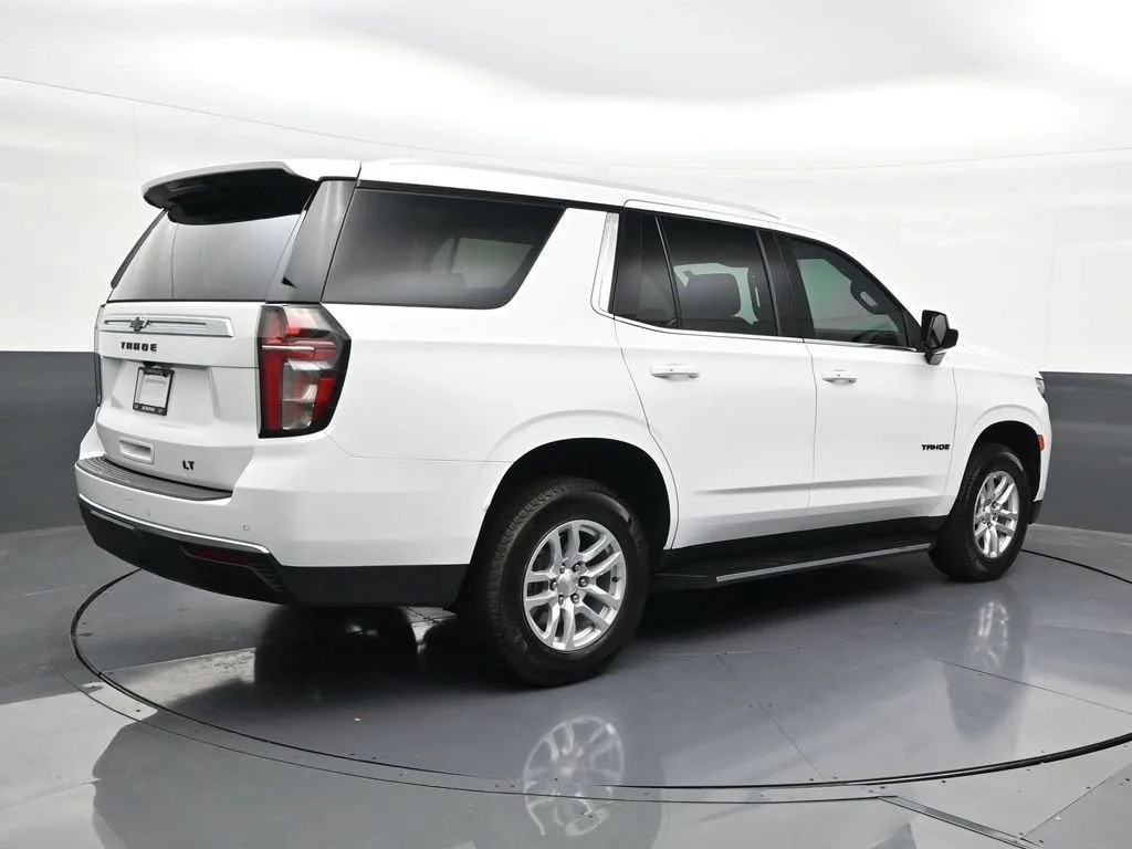 2024 Chevrolet Tahoe LS photo 5