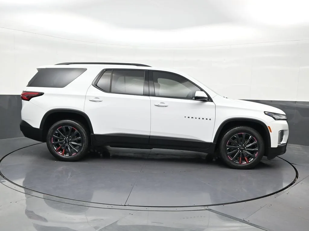2024 Chevrolet Traverse Limited RS photo 7