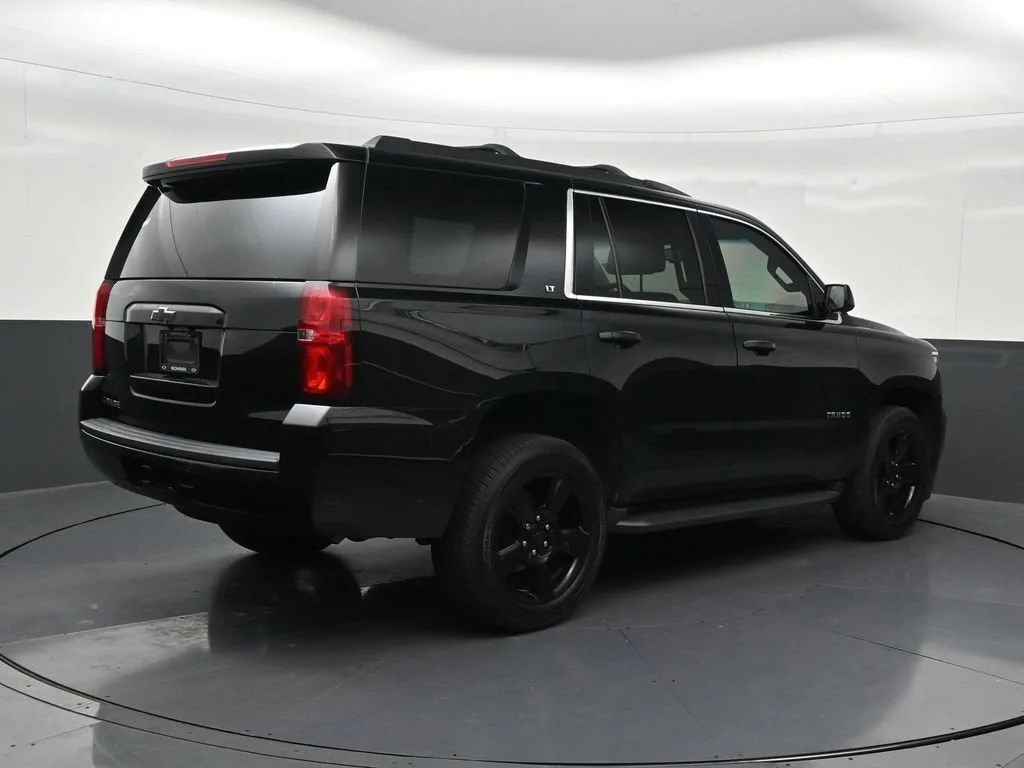 2020 Chevrolet Tahoe LT photo 5