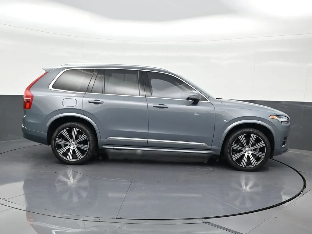 2023 Volvo XC90 B6 Ultimate 7-Seater photo 7