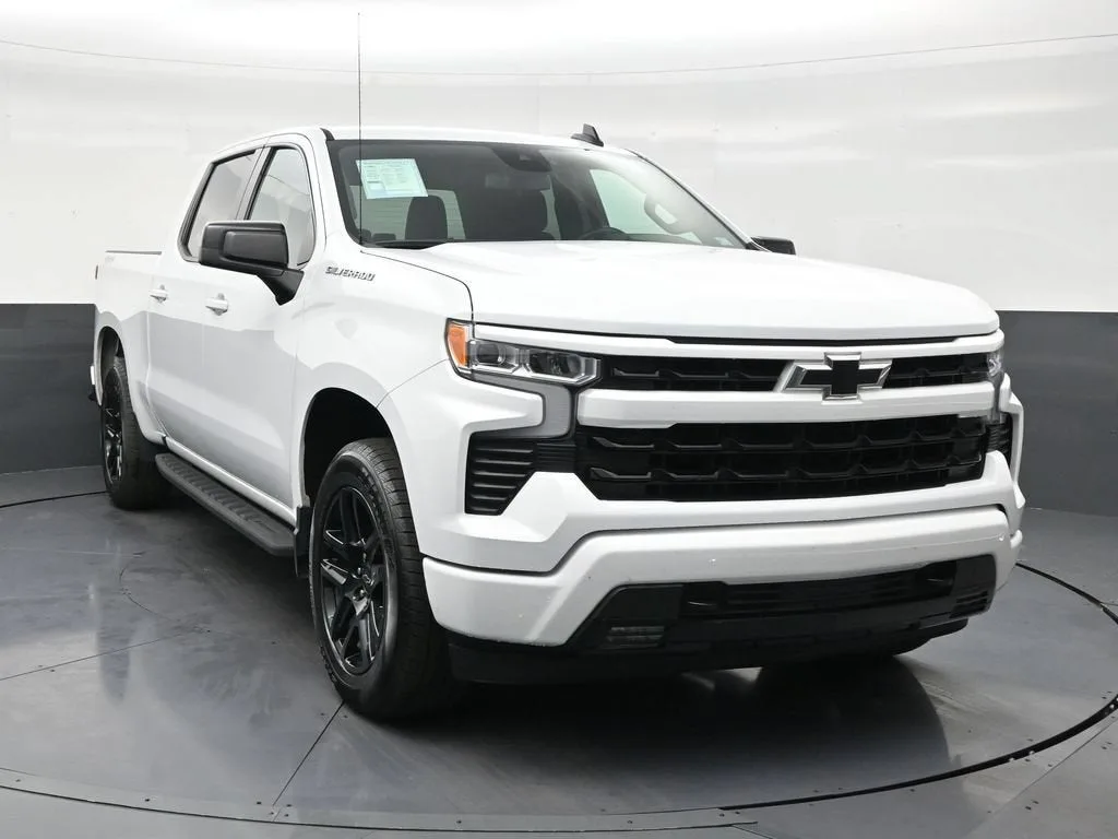 2022 Chevrolet Silverado 1500 RST photo 7