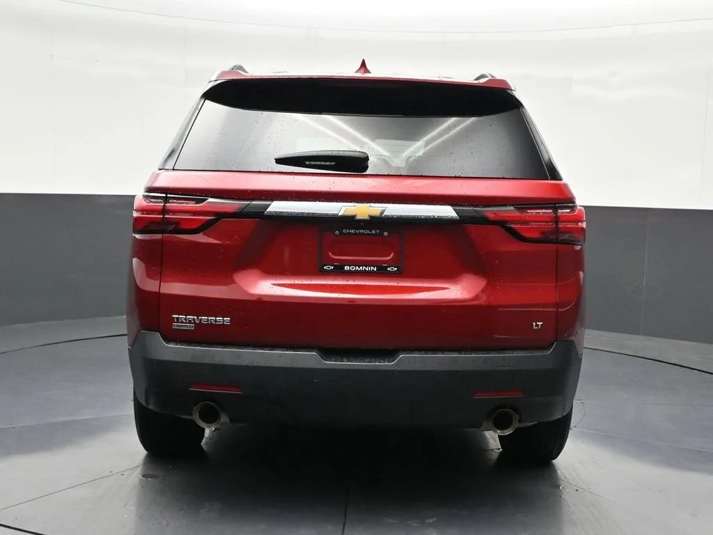 2024 Chevrolet Traverse Limited LT Cloth photo 4
