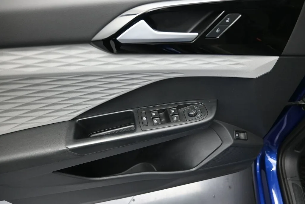2022 Volkswagen Taos 1.5T S photo 10