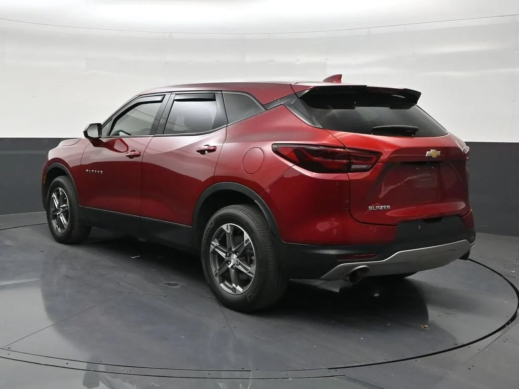 2024 Chevrolet Blazer 2LT photo 3