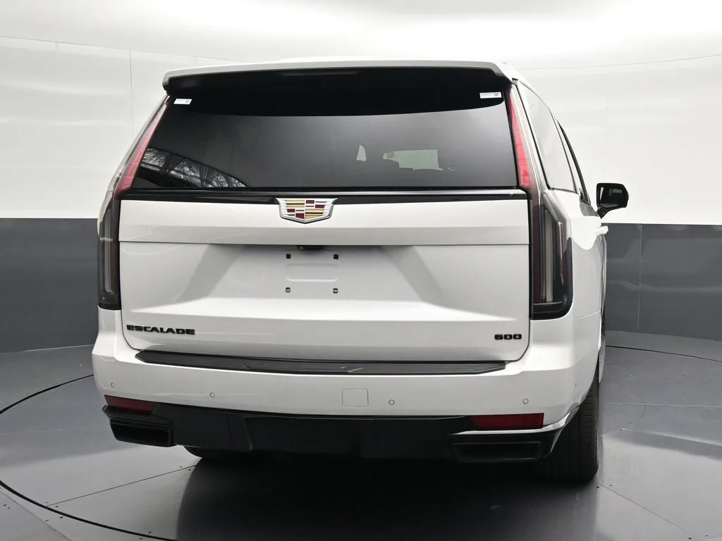 2021 Cadillac Escalade ESV Sport photo 2