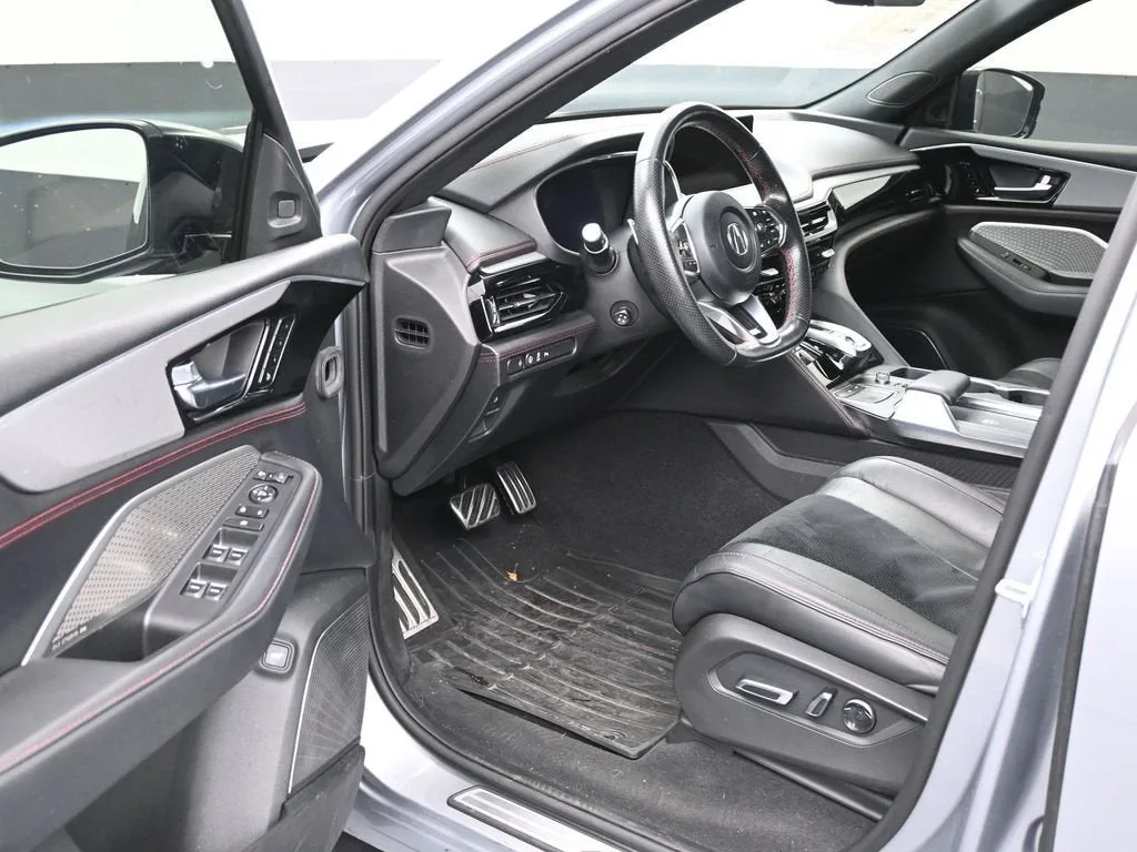 2022 Acura MDX w/A-Spec Package photo 10