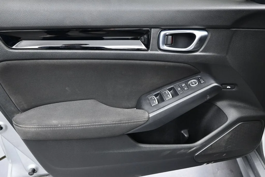 2025 Honda Civic Hybrid Sport photo 10