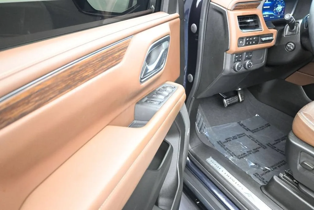 2023 Chevrolet Tahoe High Country photo 10