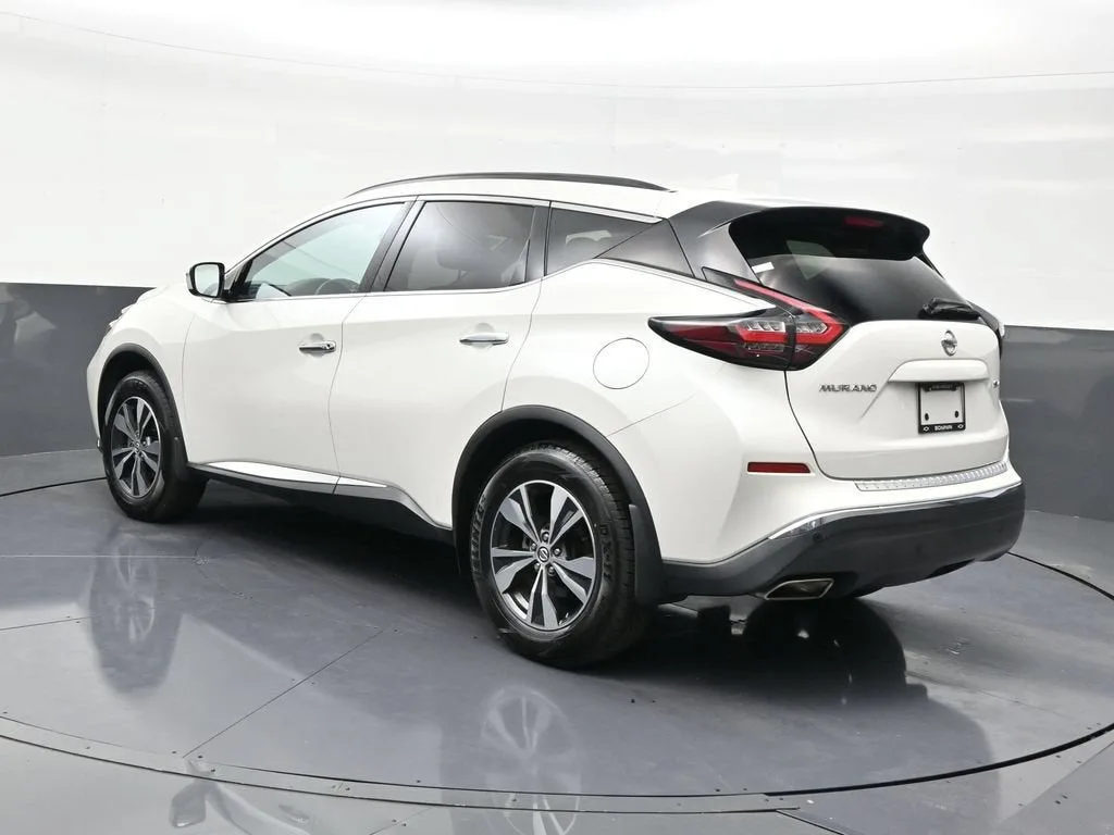 2021 Nissan Murano SV photo 3
