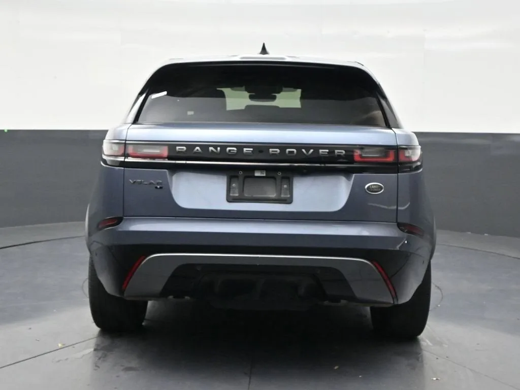 2021 Land Rover Range Rover Velar R-Dynamic S photo 4