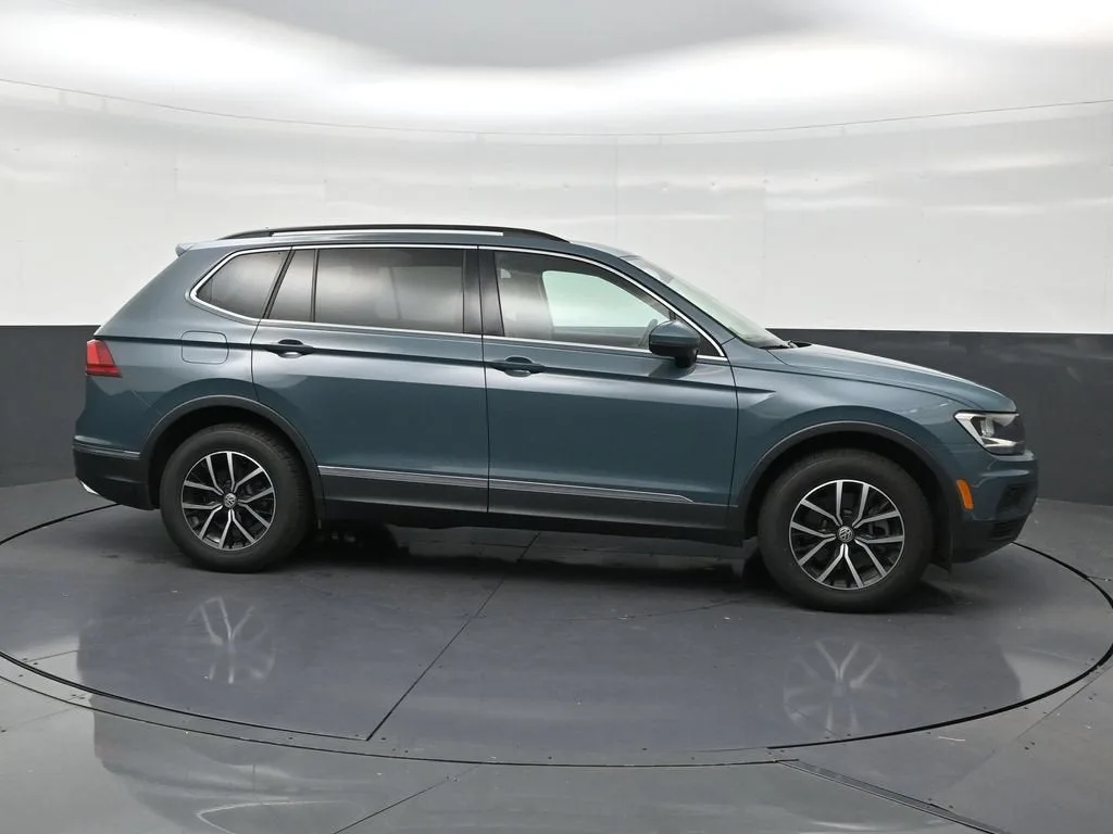 2021 Volkswagen Tiguan 2.0T SE photo 6