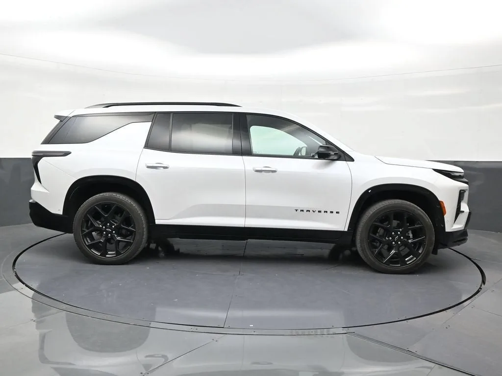 2024 Chevrolet Traverse RS photo 6