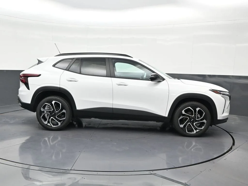 2025 Chevrolet Trax 2RS photo 7