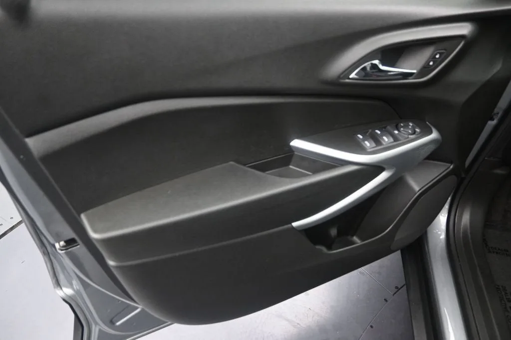 2024 Chevrolet Trax LS photo 12