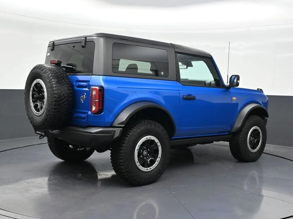 2022 Ford Bronco Badlands photo 5