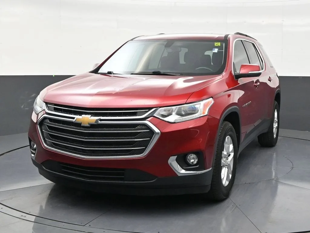 2021 Chevrolet Traverse LT Cloth photo 8