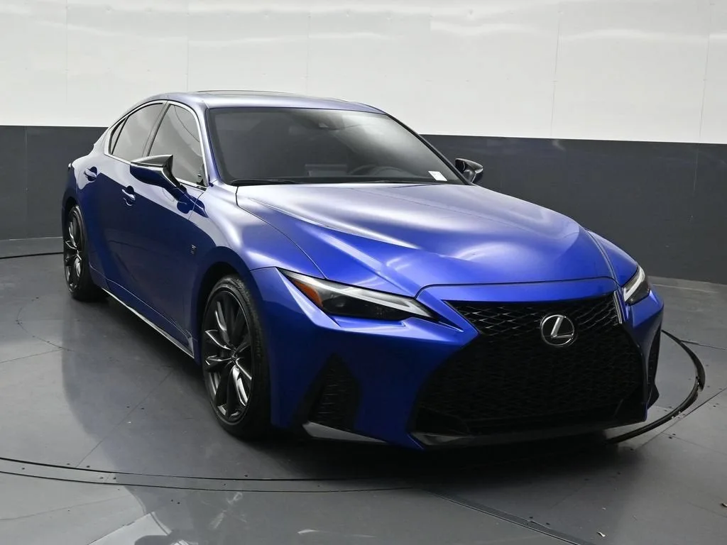2025 Lexus IS 350 F SPORT Design photo 8