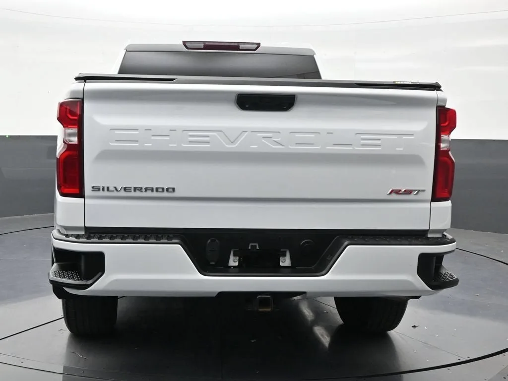 2022 Chevrolet Silverado 1500 RST photo 4