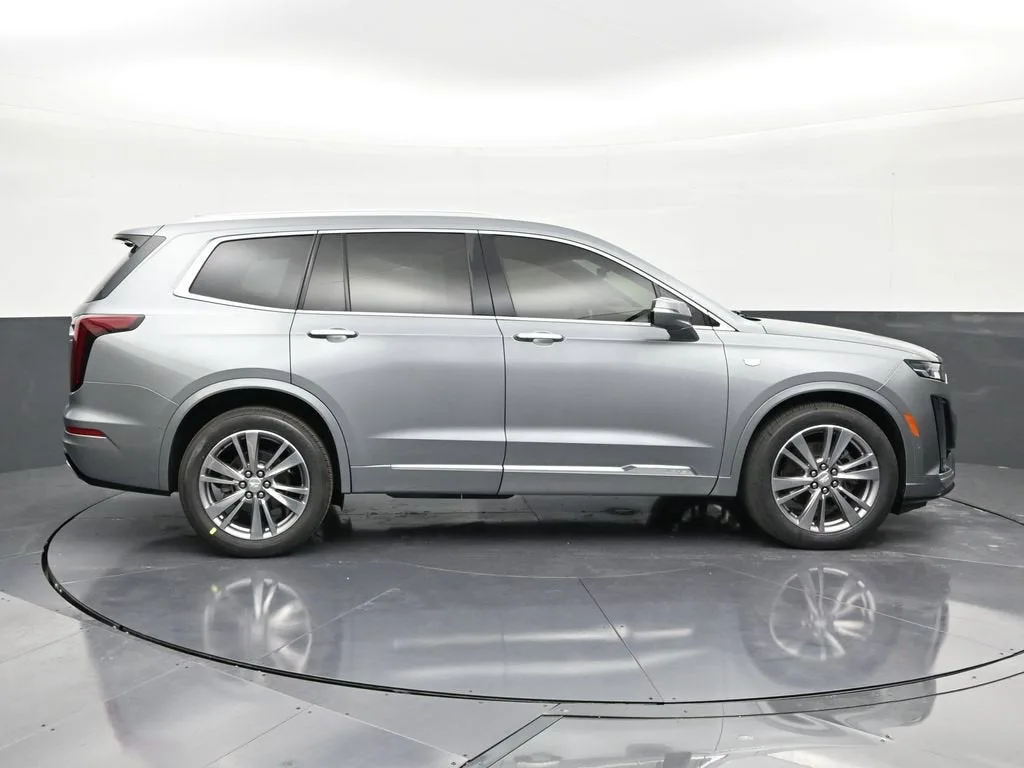 2023 Cadillac XT6 Premium Luxury photo 6