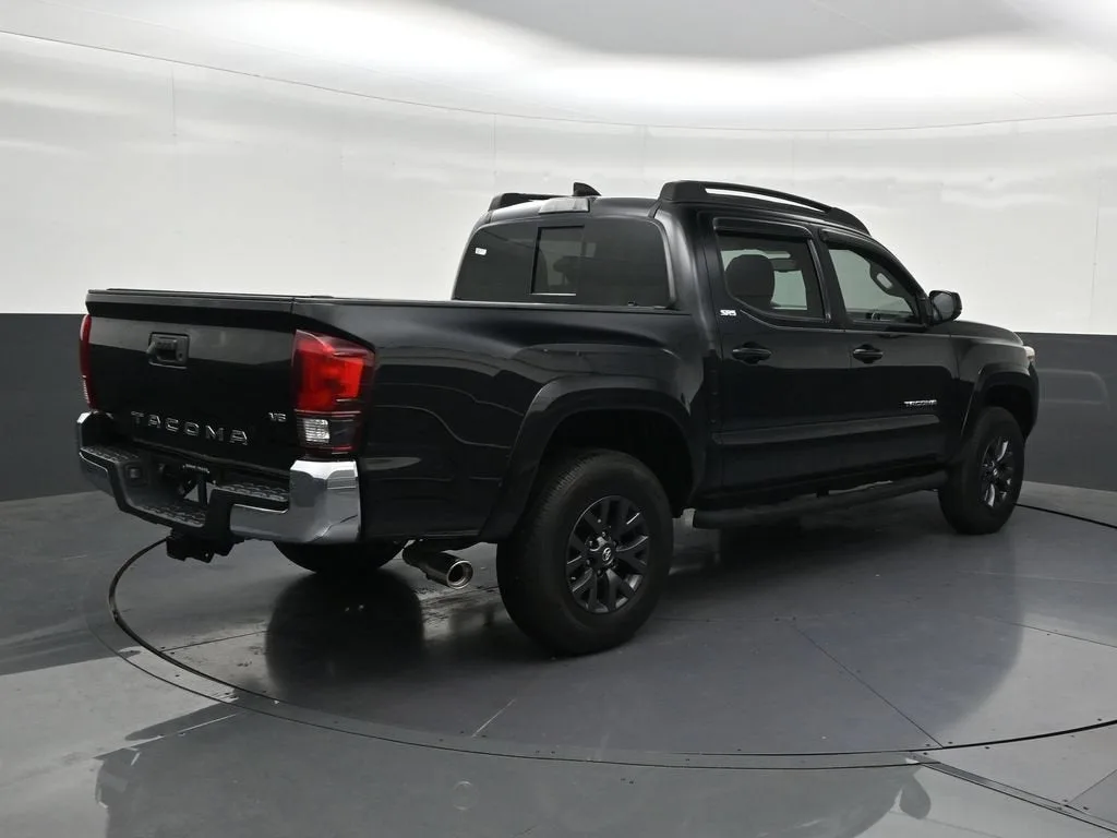2021 Toyota Tacoma SR5 V6 photo 5