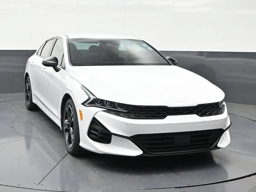 2024 Kia K5 GT-Line photo 7