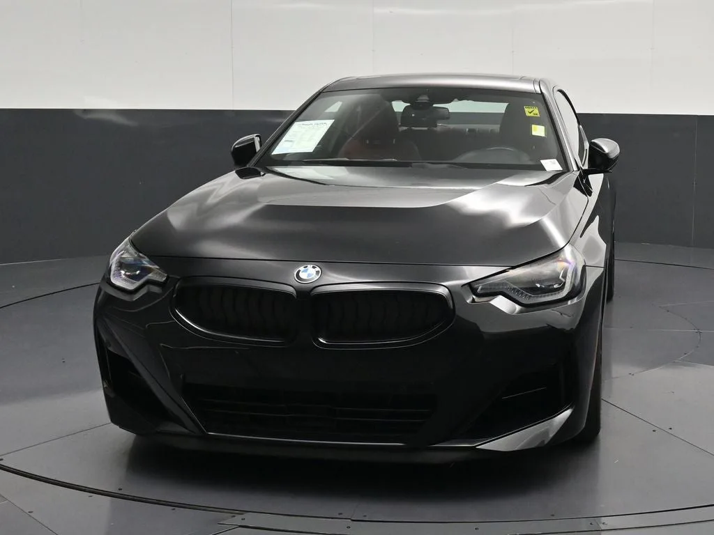 2022 BMW 2 Series 230i photo 6