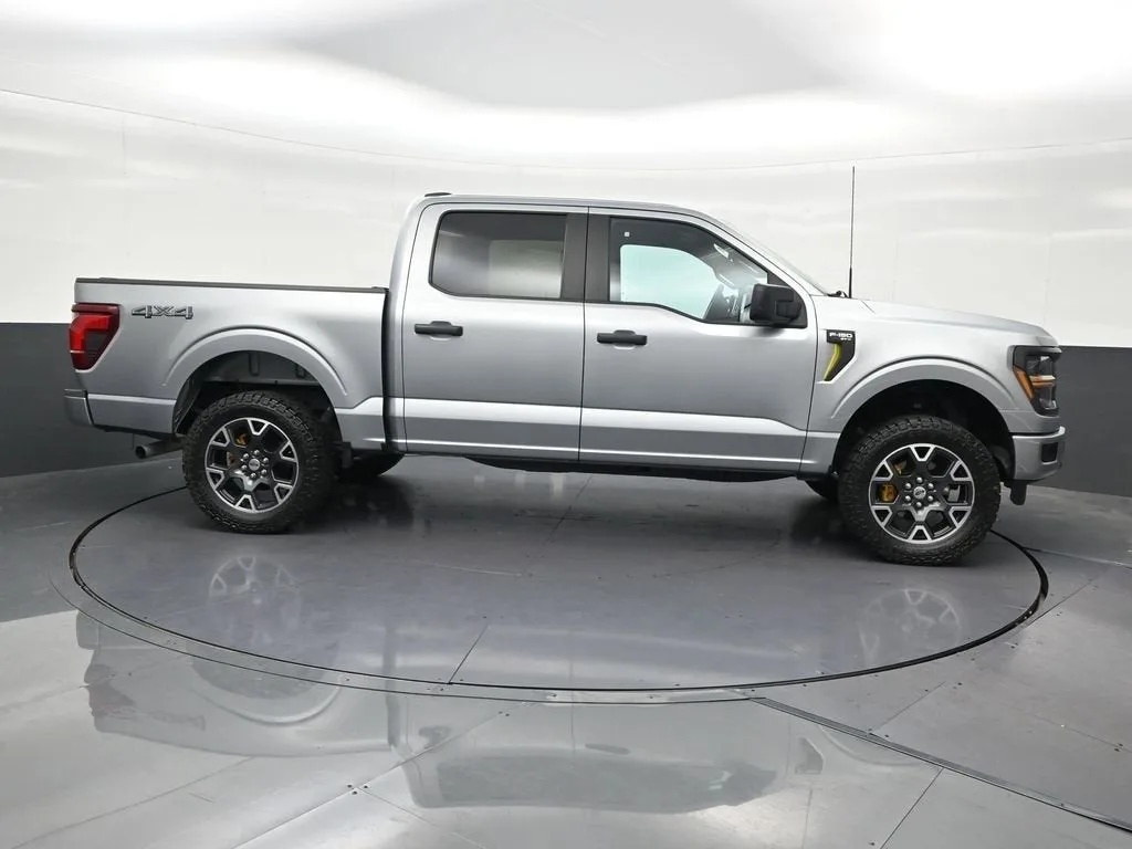 2024 Ford F-150 STX photo 7