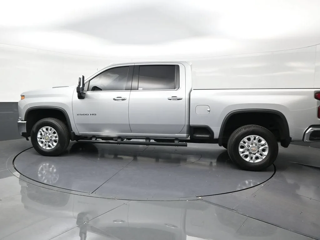 2021 Chevrolet Silverado 2500 HD LTZ photo 2