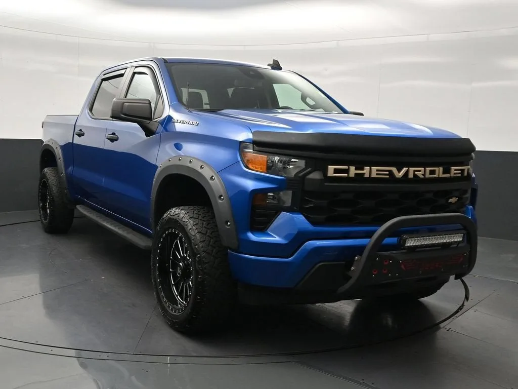 2022 Chevrolet Silverado 1500 Custom photo 8