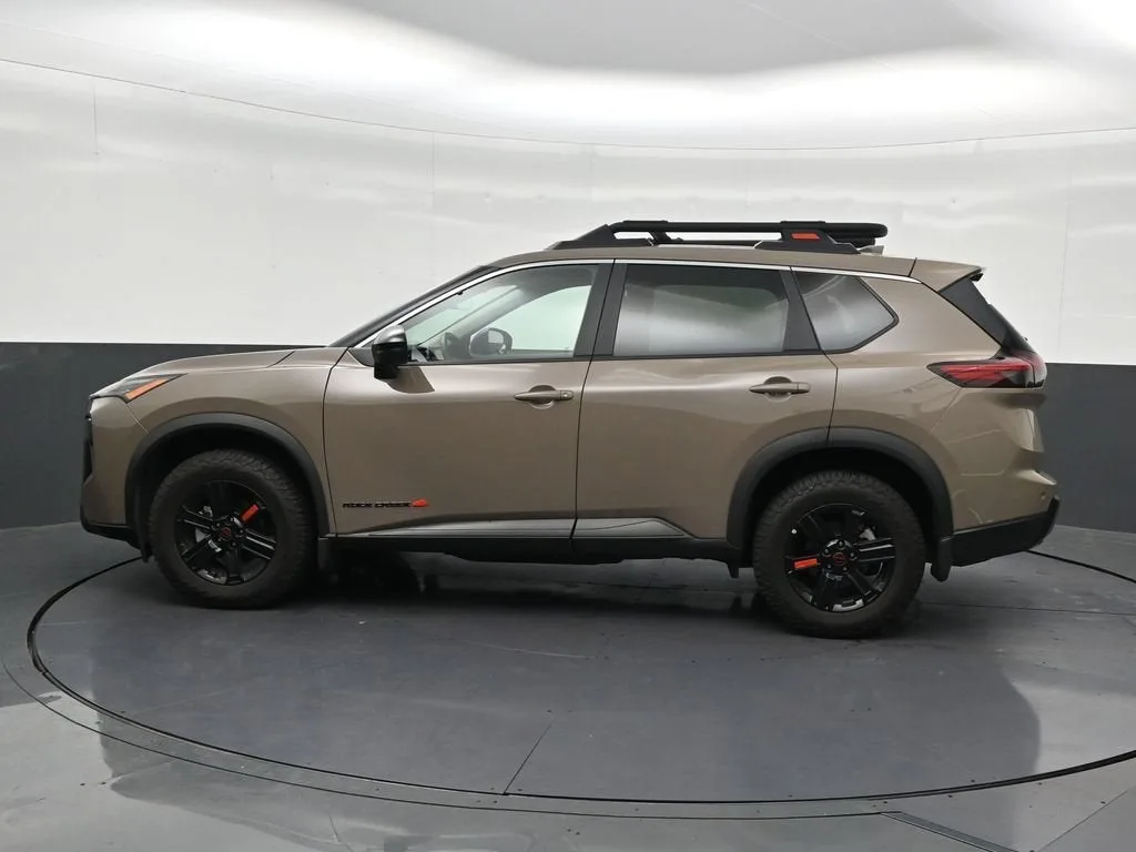 2025 Nissan Rogue Rock Creek photo 2